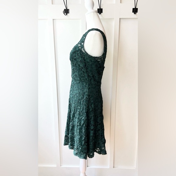 Women’s Formal Midi Dress Davids Bridal Green Juniper Lace Halter A-Line Size 6 - Picture 4 of 9